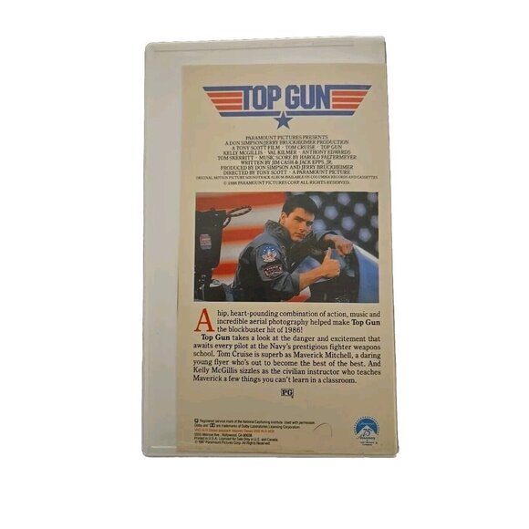 TOP GUN TOM CRUISE, KELLY MCGILLIS HARD CASE Rental Sticker VHS ORIGINAL RELEASE - Picture 2 of 7